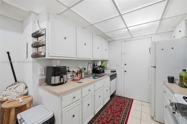 17901 NW 68th Ave # R206, Hialeah FL 33015 - Hialeah, FL - Photo 7