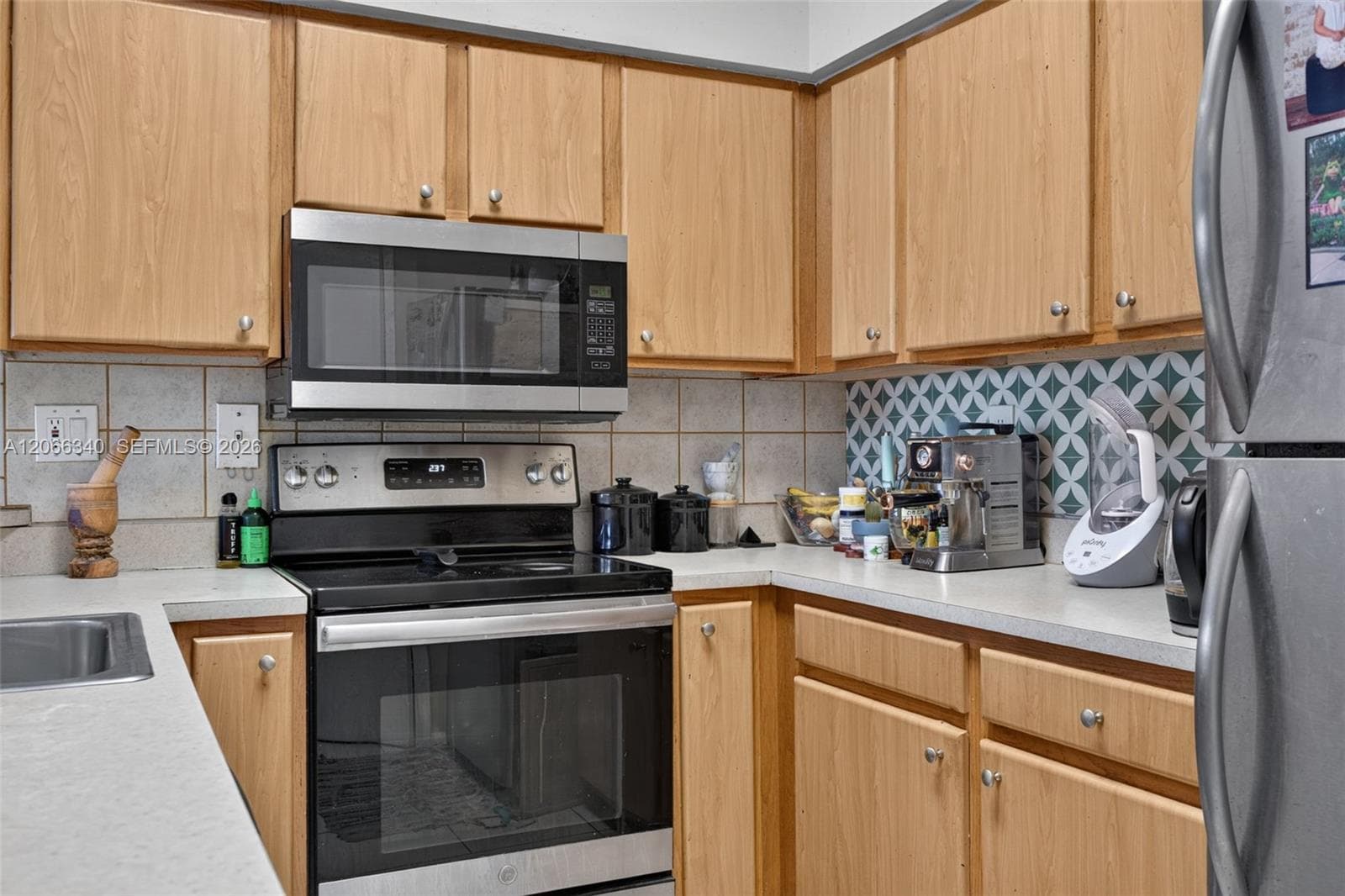 2445 SW 18th Ter # 807, Fort Lauderdale FL 33315 - Fort Lauderdale, FL - Photo 1