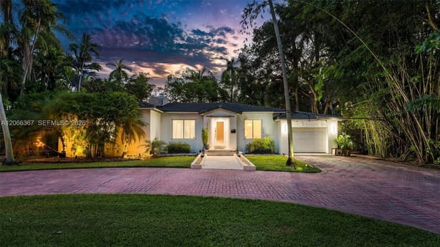 11400 Griffing Blvd, Biscayne Park FL 33161 - Biscayne Park, FL - Photo 3