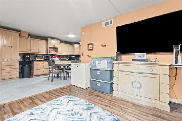511 Shady Pine Way # D1, Green Acres FL 33415 - Green Acres, FL - Photo 5