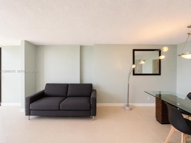 200 Leslie Dr # 727, Hallandale Beach FL 33009 - Hallandale Beach, FL - Photo 2
