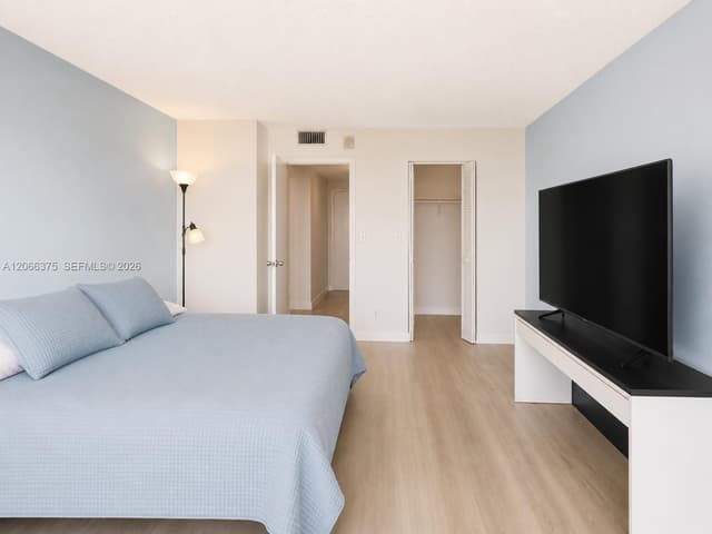 200 Leslie Dr # 727, Hallandale Beach FL 33009 - Hallandale Beach, FL - Photo 6