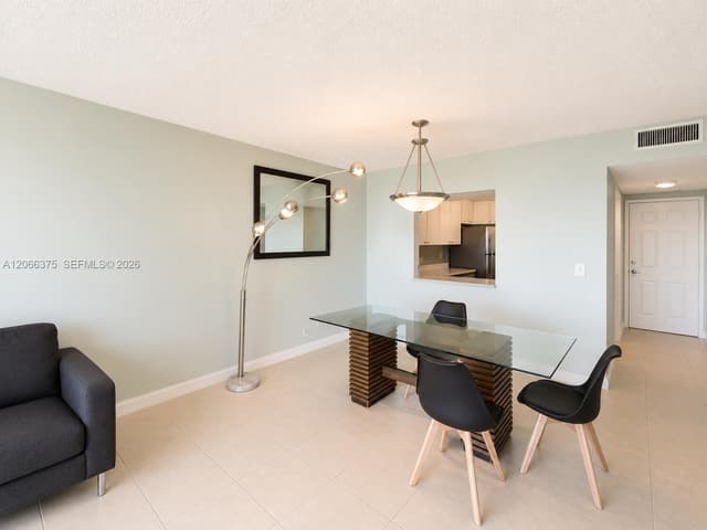 200 Leslie Dr # 727, Hallandale Beach FL 33009 - Hallandale Beach, FL - Photo 4