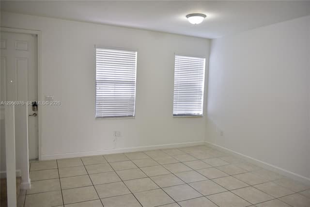 3209 SE 5th St, Homestead FL 33033 - Homestead, FL - Photo 5