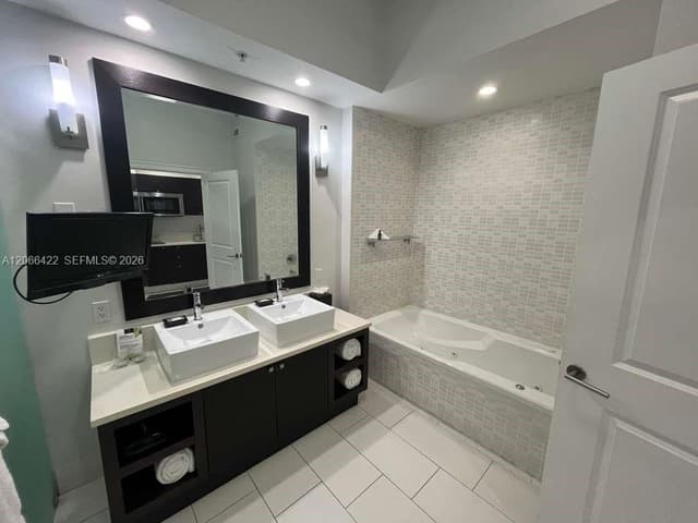 5300 NW 87th Ave # 307, Doral FL 33178 - Doral, FL - Photo 3
