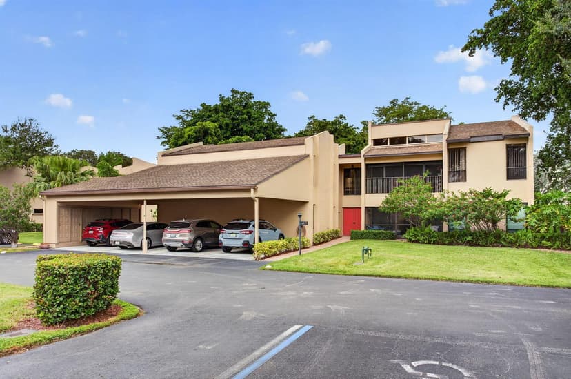 6421 PUMPKIN SEED Circle # 217, Boca Raton FL 33433