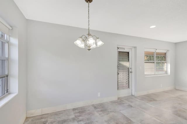 121 BEDFORD E, West Palm Beach FL 33417 - West Palm Beach, FL - Photo 7