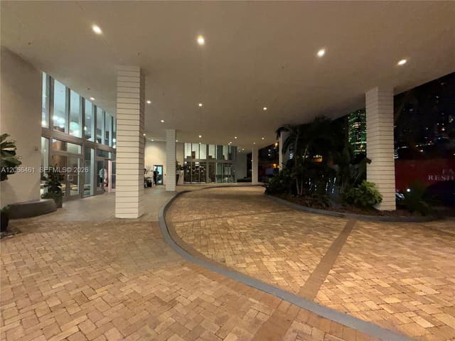 350 S Miami Ave # 304, Miami FL 33130 - Miami, FL - Photo 3