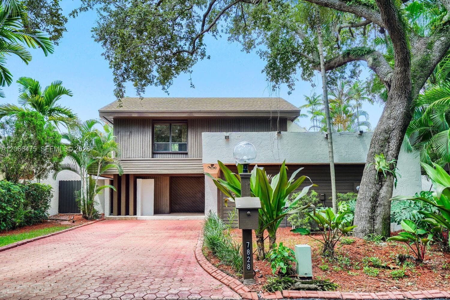 7828 SW 118th Ct, Miami FL 33183