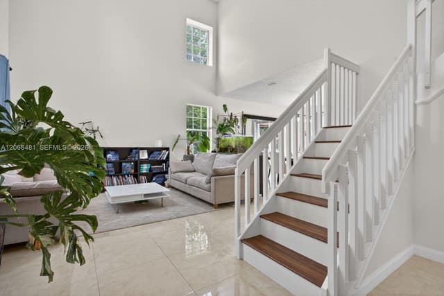 480 Cambridge Dr, Weston FL 33326 - Weston, FL - Photo 7