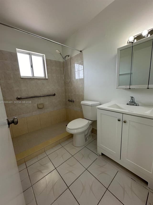 2921 SW 10th St # 33, Miami FL 33135 - Miami, FL - Photo 5
