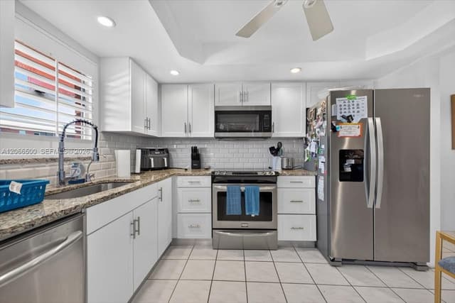 180 NE 12th Ave # 11D, Hallandale Beach FL 33009 - Hallandale Beach, FL - Photo 4