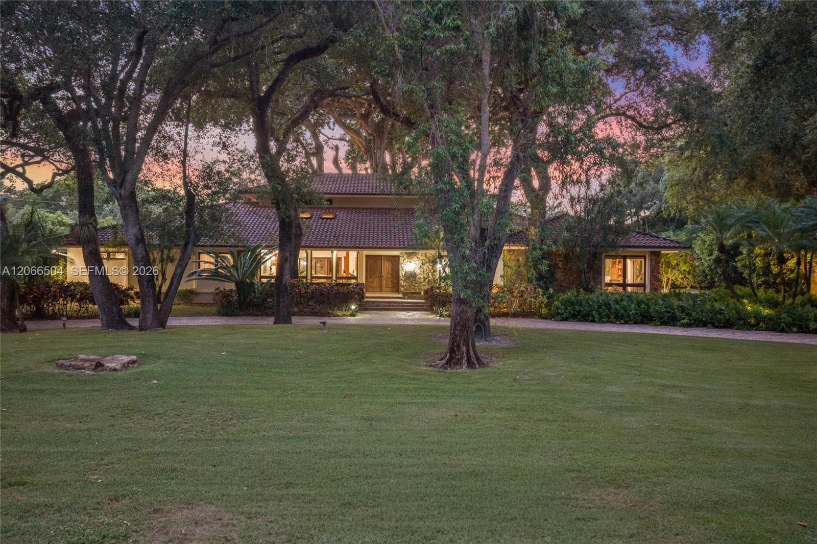 9490 Old Cutler Ln, Coral Gables FL 33156 - Coral Gables, FL - Photo 1