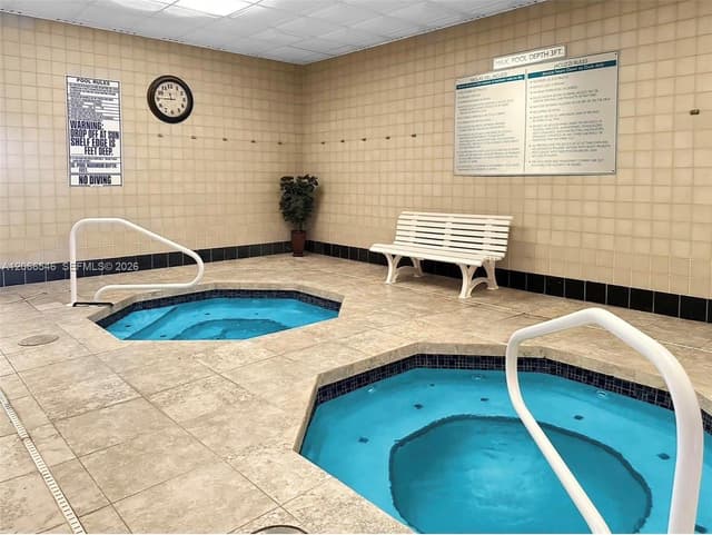 901 Colony Point Cir # 111, Pembroke Pines FL 33026 - Pembroke Pines, FL - Photo 6