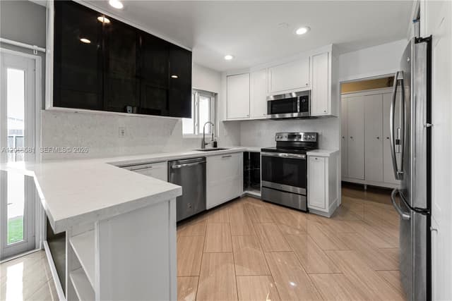 29730 SW 142nd Pl, Homestead FL 33033 - Homestead, FL - Photo 5