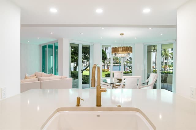 100 SE 5TH Avenue # 103, Boca Raton FL 33432 - Boca Raton, FL - Photo 3