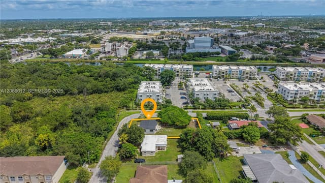 21421 SW 110th Ave, Cutler Bay FL 33189 - Cutler Bay, FL - Photo 4