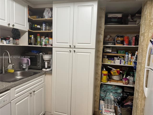 8775 Park Blvd # 123, Miami FL 33172 - Miami, FL - Photo 6