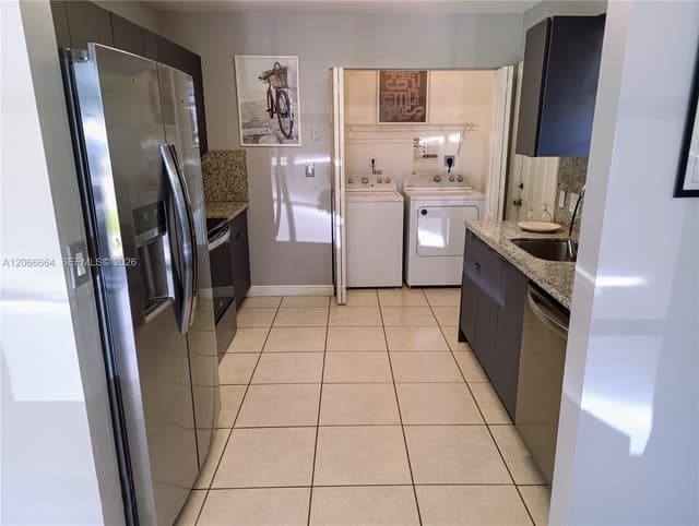 2884 SW 36th Ave, Miami FL 33133 - Miami, FL - Photo 6