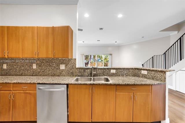 2929 SW 18th terrace, Fort Lauderdale FL 33315 - Fort Lauderdale, FL - Photo 3