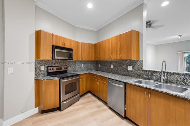2929 SW 18th terrace, Fort Lauderdale FL 33315 - Fort Lauderdale, FL - Photo 4