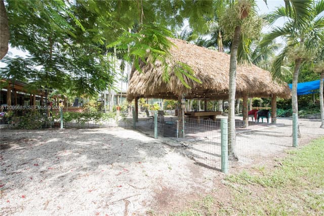 15720 SW 258th St, Homestead FL 33031 - Homestead, FL - Photo 7
