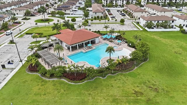 3378 W 112th St, Hialeah FL 33018 - Hialeah, FL - Photo 6