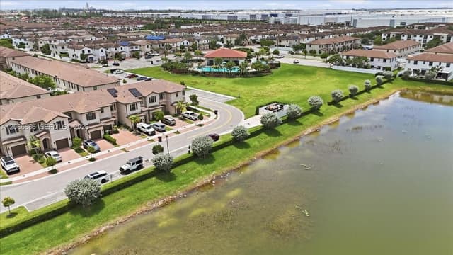 3378 W 112th St, Hialeah FL 33018 - Hialeah, FL - Photo 3