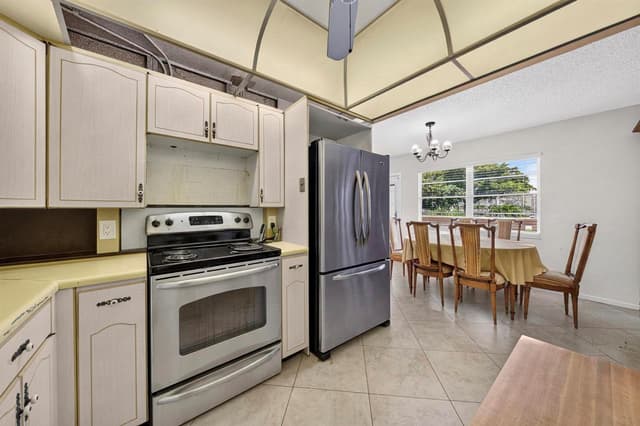 206 Richmond A # 206, Deerfield Beach FL 33442 - Deerfield Beach, FL - Photo 6