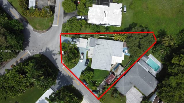 405 NE 150th St, Miami FL 33161 - Miami, FL - Photo 3