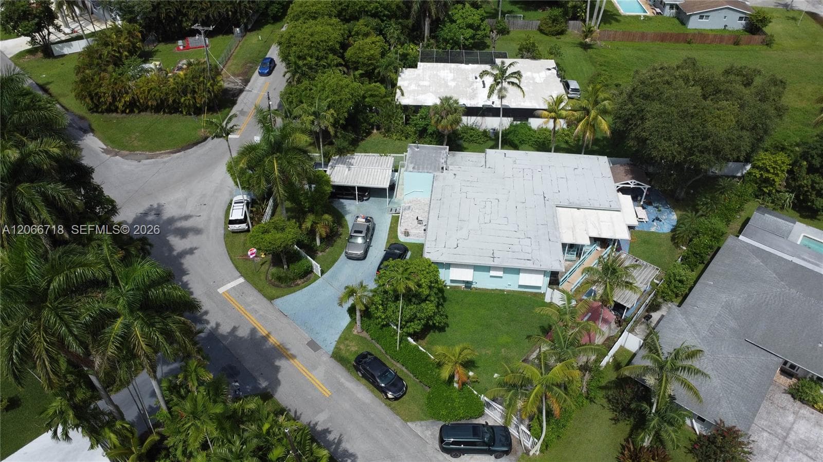 405 NE 150th St, Miami FL 33161 - Miami, FL - Photo 1