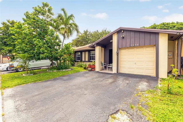 9480 W Fern Ln, Miramar FL 33025 - Miramar, FL - Photo 4