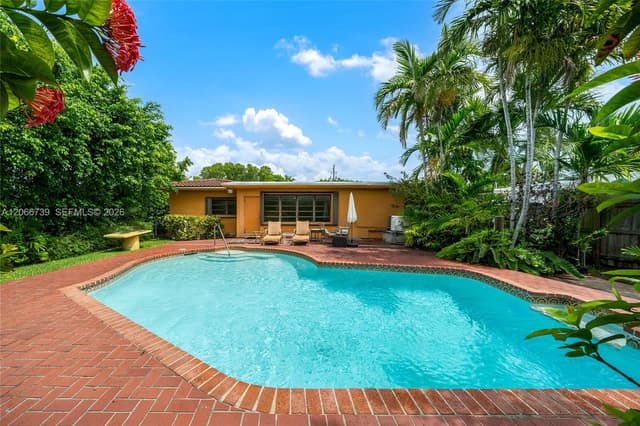 1860 Cleveland Rd, Miami Beach FL 33141 - Miami Beach, FL - Photo 5