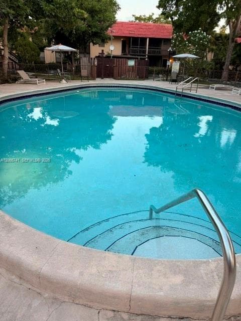 780 NE 199th St # 207E, Miami FL 33179 - Miami, FL - Photo 2