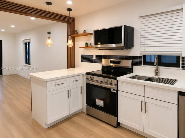 2415 NW 15th St, Miami FL 33125 - Miami, FL - Photo 7