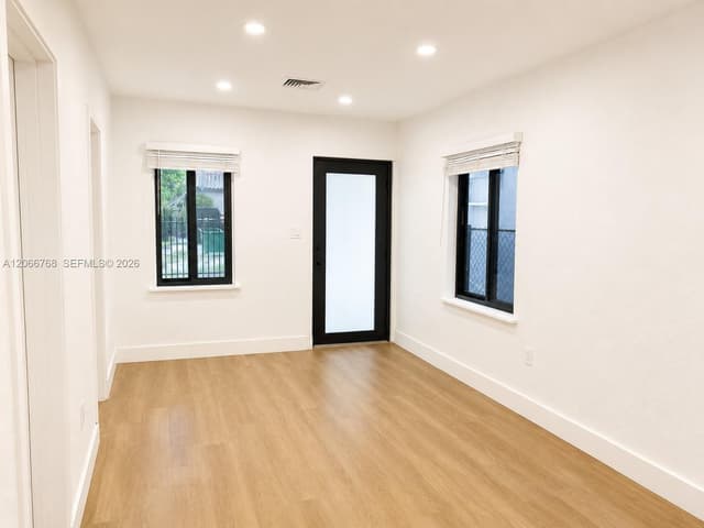 2415 NW 15th St, Miami FL 33125 - Miami, FL - Photo 3