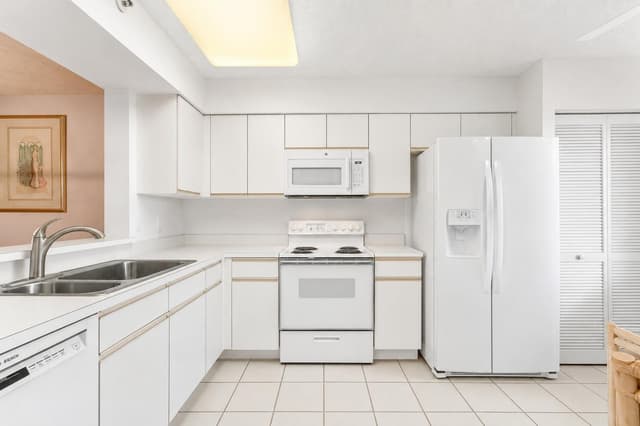 14111 Royal Vista Drive # 407, Delray Beach FL 33484 - Delray Beach, FL - Photo 4