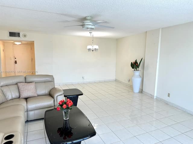 3800 S Ocean Dr # 1516, Hollywood FL 33019 - Hollywood, FL - Photo 6