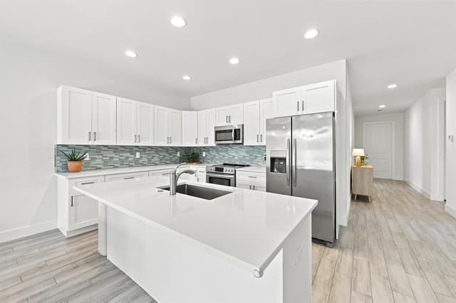 18302 Limestone Creek Road, Jupiter FL 33458 - Jupiter, FL - Photo 5