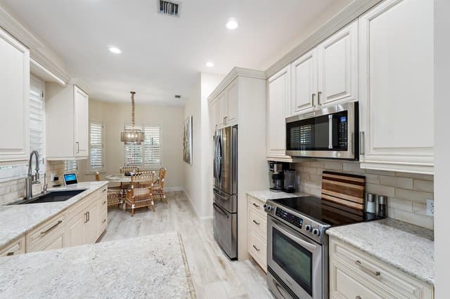 153 SAVONA Drive, Jupiter FL 33458 - Jupiter, FL - Photo 3