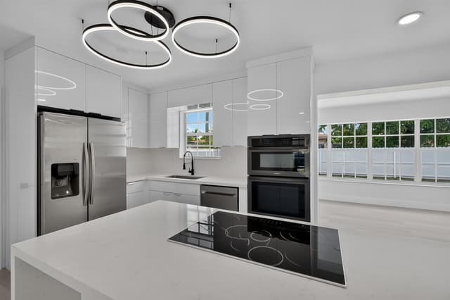 2701 DE SOTO Drive, Miramar FL 33023 - Miramar, FL - Photo 3