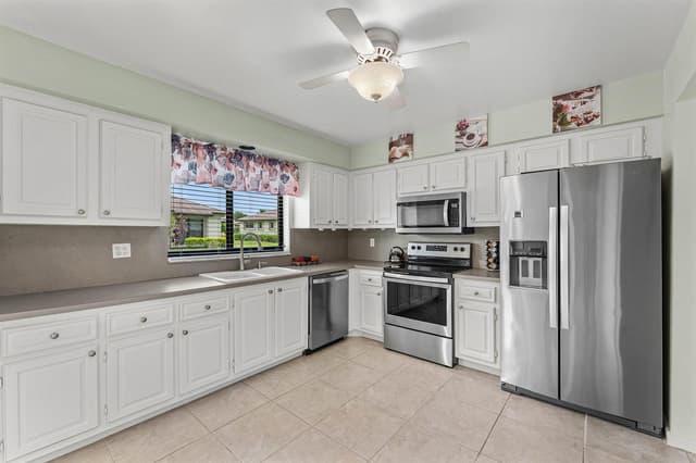 4869 Equestrian Road # A, Boynton Beach FL 33436 - Boynton Beach, FL - Photo 3