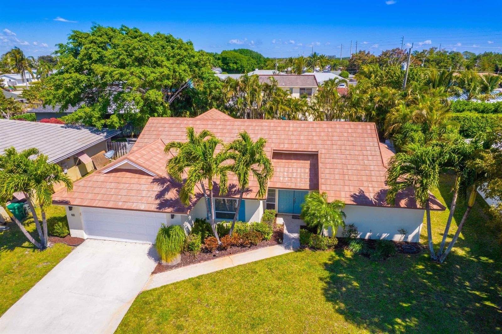 88 Pinehill Trail E, Tequesta FL 33469 - Tequesta, FL - Photo 1