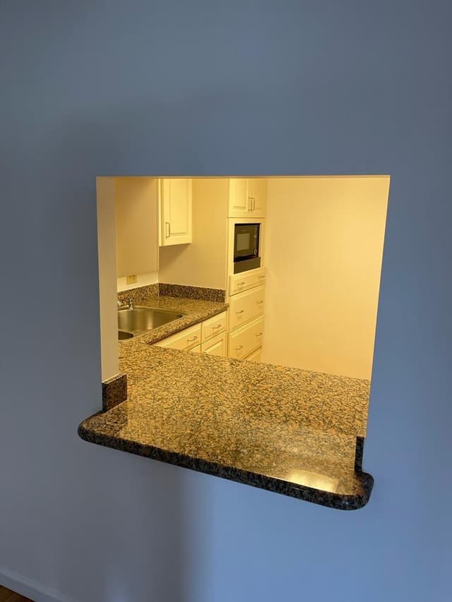 480 EXECUTIVE CENTER Drive # 3H, West Palm Beach FL 33401 - West Palm Beach, FL - Photo 4