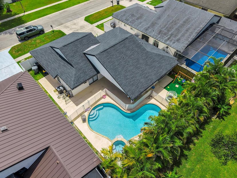 21641 SUTTERS Lane, Boca Raton FL 33428