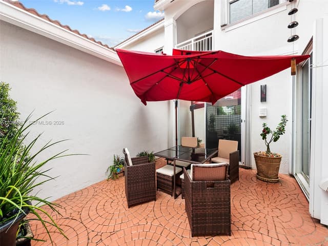 1515 Seagrape Way, Hollywood FL 33019 - Hollywood, FL - Photo 4