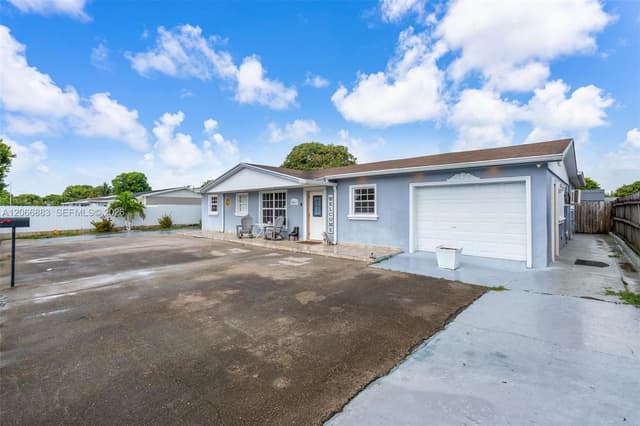 20514 NW 44th Pl, Miami Gardens FL 33055 - Miami Gardens, FL - Photo 3