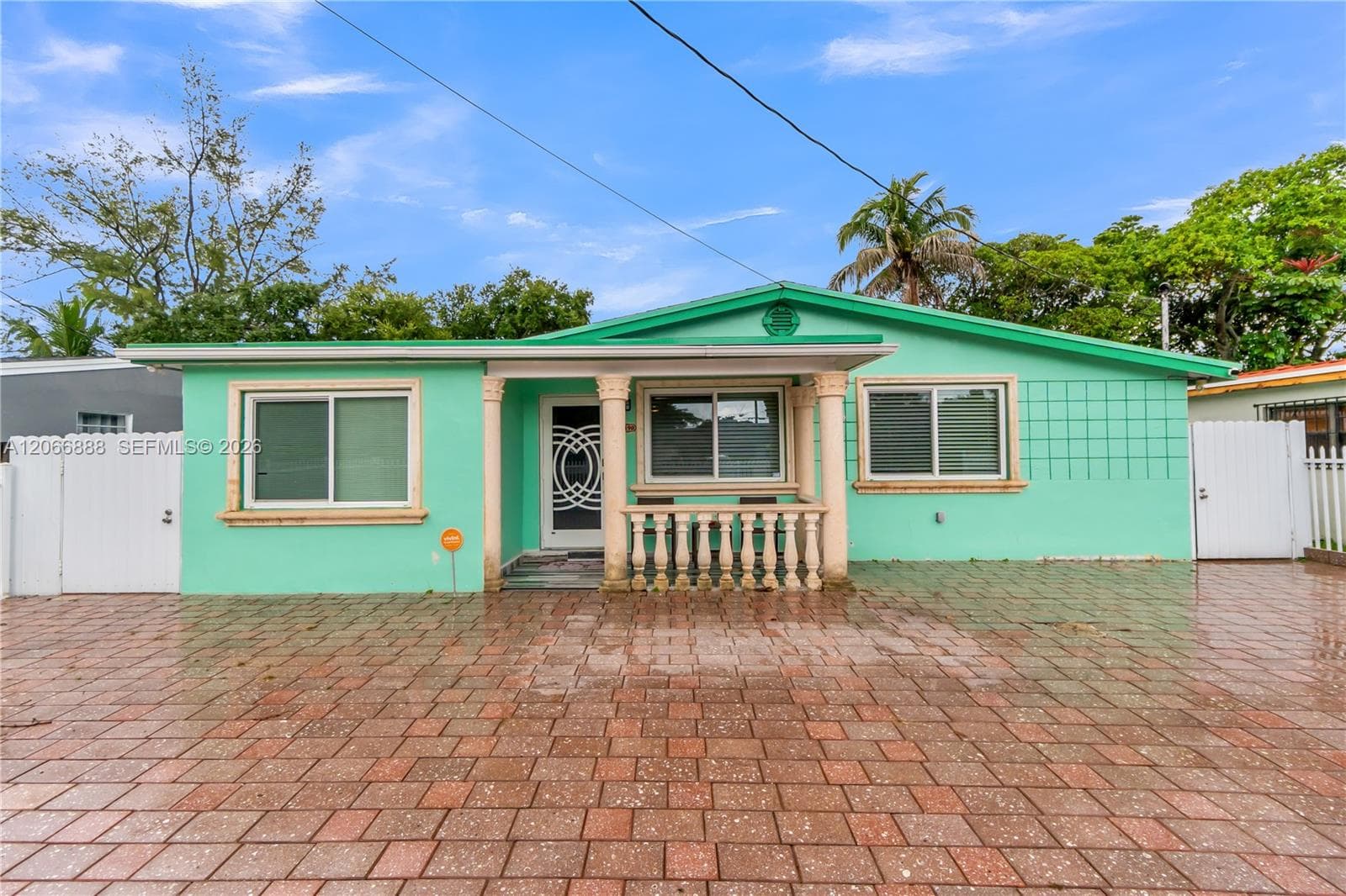 1490 NE 151st Ter, North Miami Beach FL 33162 - North Miami Beach, FL - Photo 1