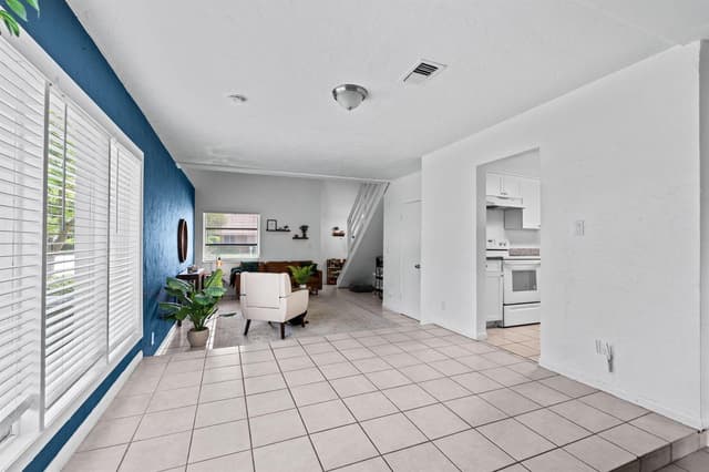 4470 NW 109TH Terrace, Coral Springs FL 33065 - Coral Springs, FL - Photo 7