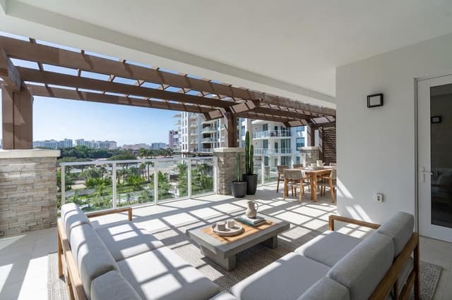 220 SE MIZNER Boulevard # 503, Boca Raton FL 33432 - Boca Raton, FL - Photo 2